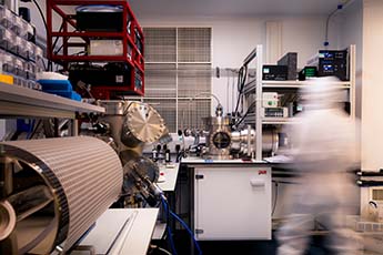 Photo by Alex Holland of the Physics Nanocentre